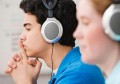 KET考试听力需要自备耳机吗？